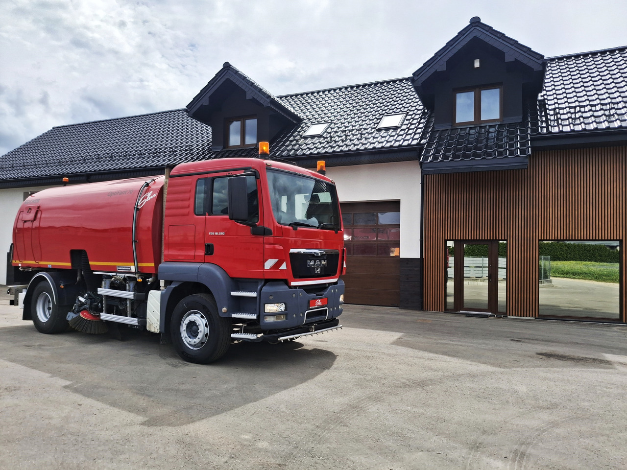 MAN TGS 18.320 Zamiatarka Kehrmaschine BUCHER 2 Motoren Karcher Szczotki L/R - Zametacie vozidlo: obrázok 1 MAN TGS 18.320 Zamiatarka Kehrmaschine BUCHER 2 Motoren Karcher Szczotki L/R - Zametacie vozidlo: obrázok 1