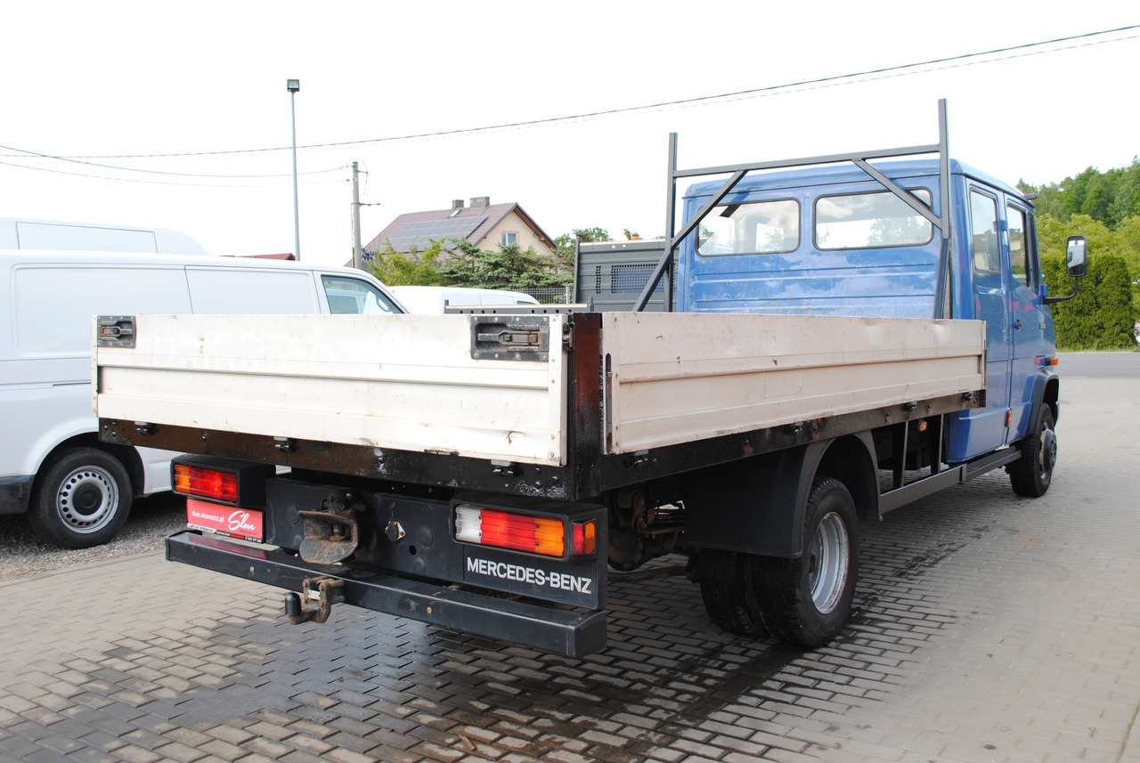 Mercedes-Benz 711D Doka Dubel Kabina Pritsche Doppelkabine - Valníkový/ Plošinový nákladný automobil: obrázok 4 Mercedes-Benz 711D Doka Dubel Kabina Pritsche Doppelkabine - Valníkový/ Plošinový nákladný automobil: obrázok 4