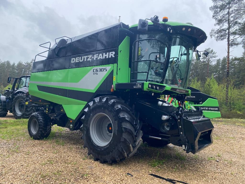 Deutz-fahr Deutz-Fahr 6305 TS - Obilný kombajn: obrázok 1 Deutz-fahr Deutz-Fahr 6305 TS - Obilný kombajn: obrázok 1