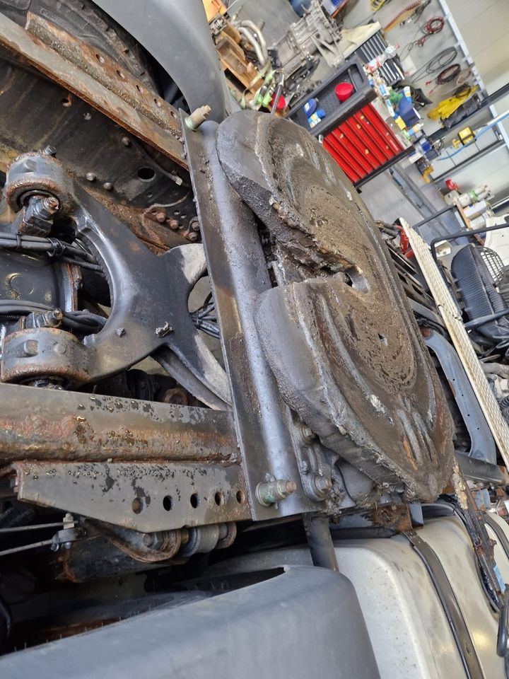LKW Sattelkupplung Jost - Točnica pre Nákladné auto: obrázok 4 LKW Sattelkupplung Jost - Točnica pre Nákladné auto: obrázok 4
