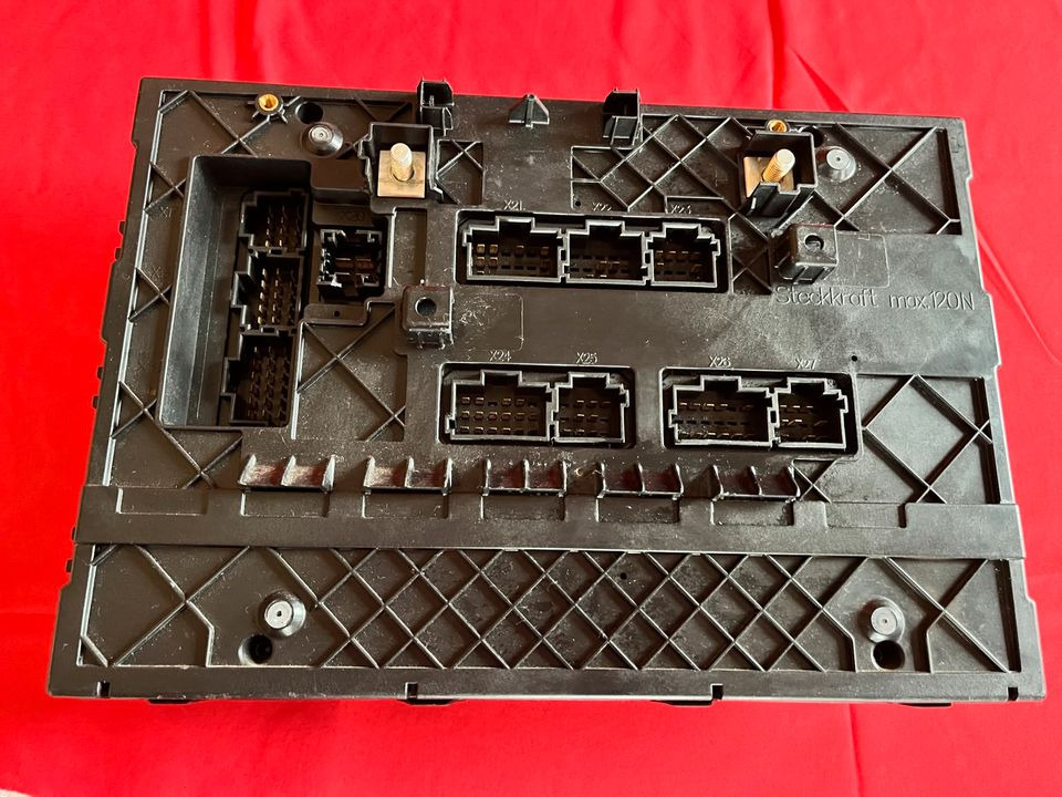 Mercedes Actros A 0014462758 Steuergerät SAM Cabin Control Unit - Poistka pre Nákladné auto: obrázok 3 Mercedes Actros A 0014462758 Steuergerät SAM Cabin Control Unit - Poistka pre Nákladné auto: obrázok 3