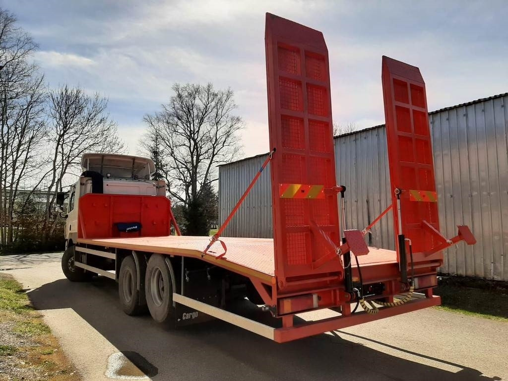DAF 85.410 6X2 CAR TRANSPORTER - Nákladné vozidlo na prepravu automobilov: obrázok 2 DAF 85.410 6X2 CAR TRANSPORTER - Nákladné vozidlo na prepravu automobilov: obrázok 2