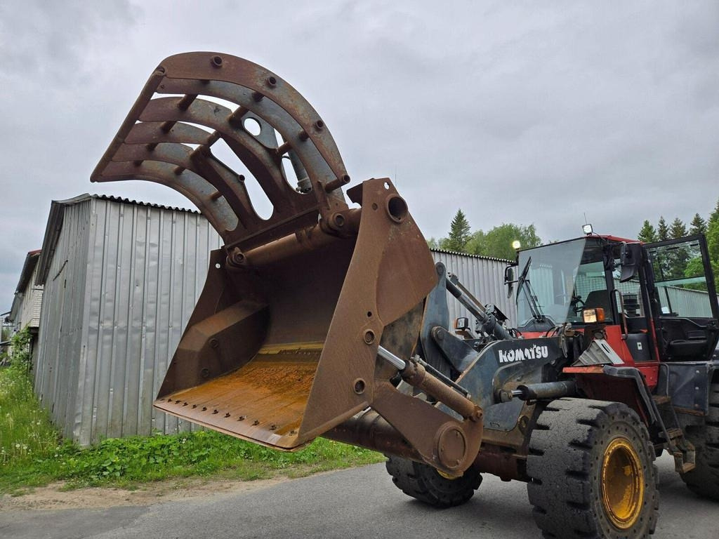 Komatsu WA200PZ-6 - Kolesový nakladač: obrázok 5 Komatsu WA200PZ-6 - Kolesový nakladač: obrázok 5