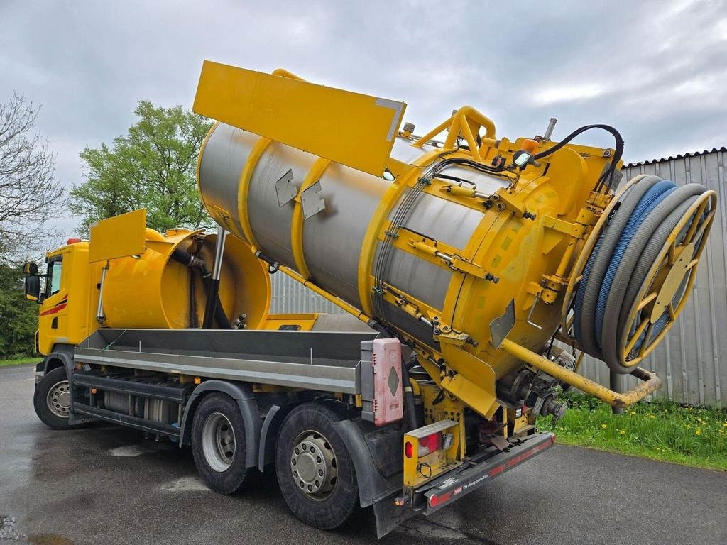 Scania R420 6X2 ADR AMPHITECH VORTEX 13m³ - Fekálne vozidlo: obrázok 2 Scania R420 6X2 ADR AMPHITECH VORTEX 13m³ - Fekálne vozidlo: obrázok 2