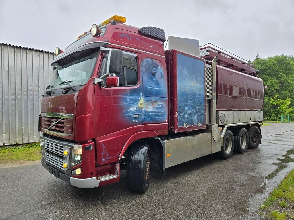 Volvo FH16 610 8X4 FICO ADR 9.9m³ + 11.8m³ - Fekálne vozidlo: obrázok 1 Volvo FH16 610 8X4 FICO ADR 9.9m³ + 11.8m³ - Fekálne vozidlo: obrázok 1