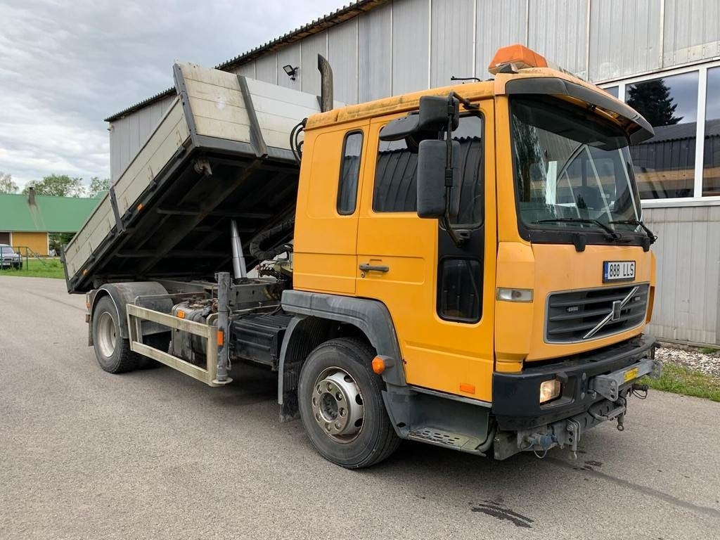 Volvo FL615 + HIAB 027-2 - Sklápač: obrázok 5 Volvo FL615 + HIAB 027-2 - Sklápač: obrázok 5