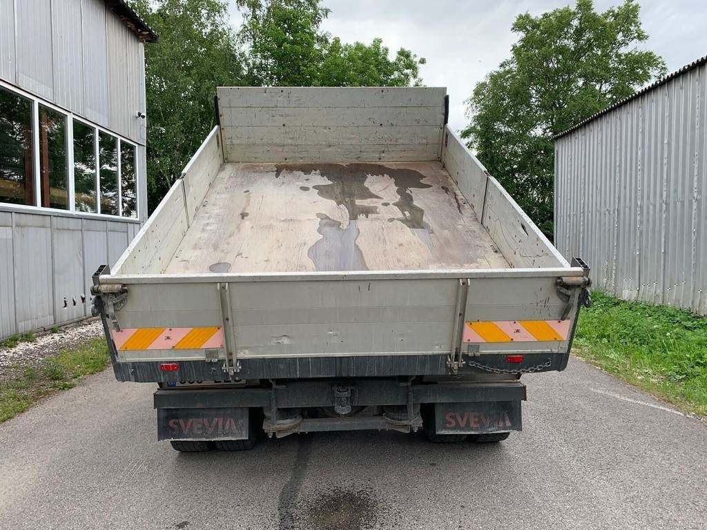 Volvo FL615 + HIAB 027-2 - Sklápač: obrázok 3 Volvo FL615 + HIAB 027-2 - Sklápač: obrázok 3