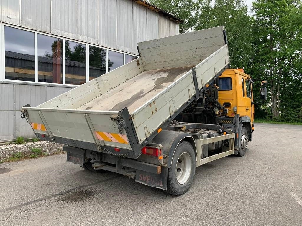 Volvo FL615 + HIAB 027-2 - Sklápač: obrázok 4 Volvo FL615 + HIAB 027-2 - Sklápač: obrázok 4