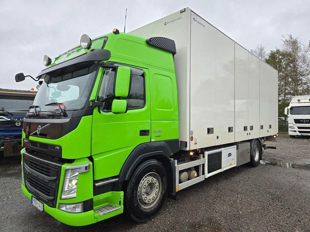 Volvo FM370 4X2 CARRIER 1150 SIDEOPENING - Chladirenské nákladné vozidlo: obrázok 4 Volvo FM370 4X2 CARRIER 1150 SIDEOPENING - Chladirenské nákladné vozidlo: obrázok 4