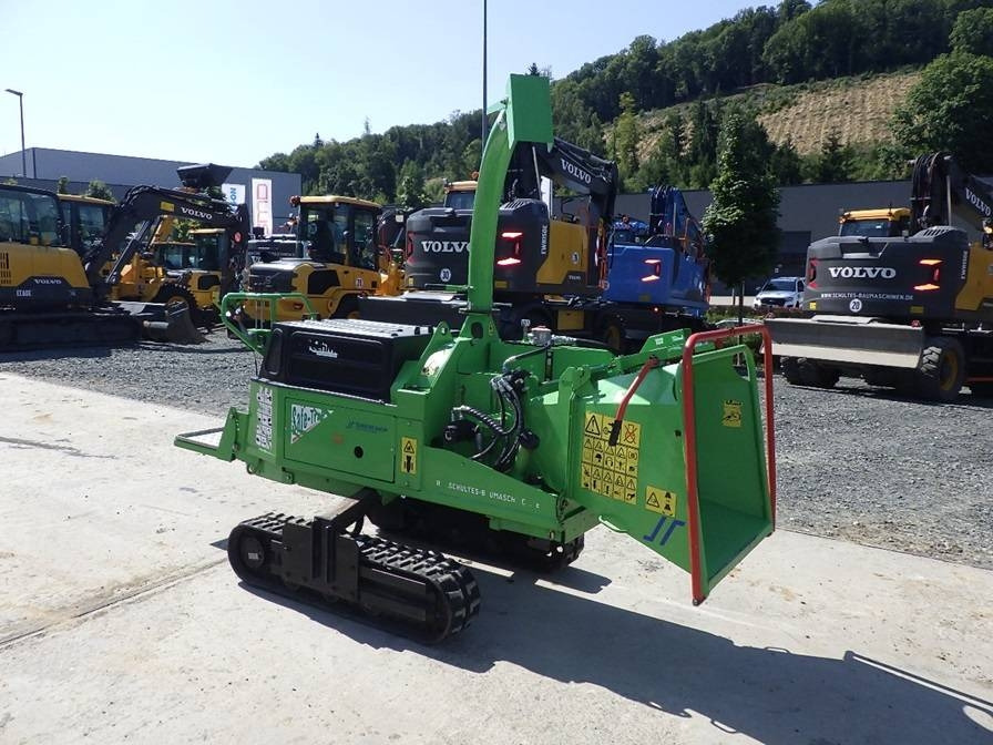 Greenmech SafeTrak STC 16-23 - Drtič konárov: obrázok 3 Greenmech SafeTrak STC 16-23 - Drtič konárov: obrázok 3