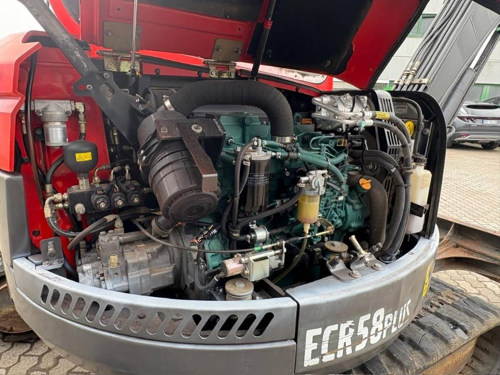 Volvo ECR 58 - Mini rýpadlo: obrázok 5 Volvo ECR 58 - Mini rýpadlo: obrázok 5