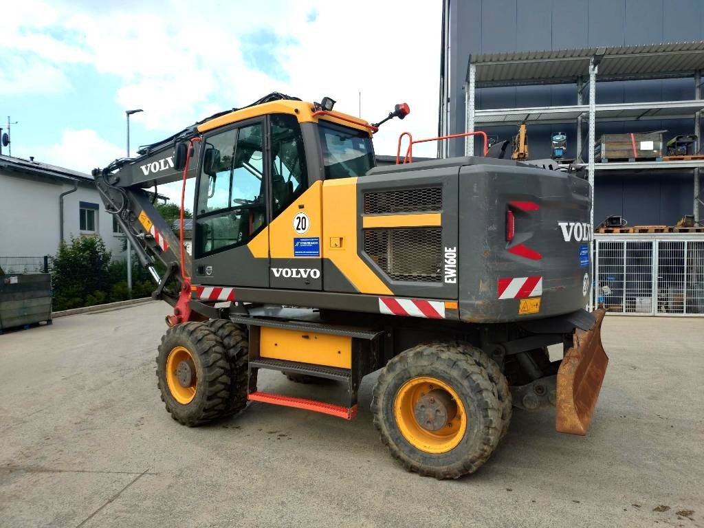 Kolesové rýpadlo Volvo EW 160 E: obrázok 7