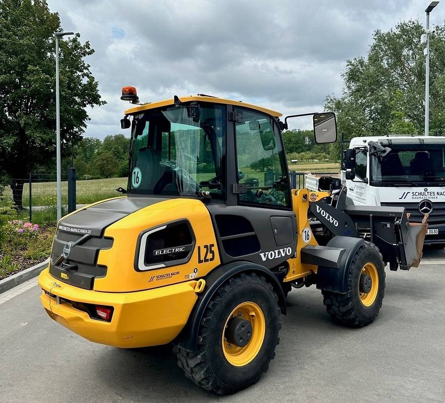 Volvo L 25 Electric - Kolesový nakladač: obrázok 3 Volvo L 25 Electric - Kolesový nakladač: obrázok 3