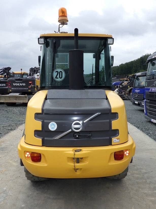Volvo L 25 F - Kolesový nakladač: obrázok 5 Volvo L 25 F - Kolesový nakladač: obrázok 5