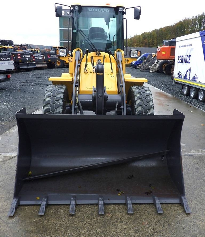 Volvo L 30 G - Kolesový nakladač: obrázok 2 Volvo L 30 G - Kolesový nakladač: obrázok 2