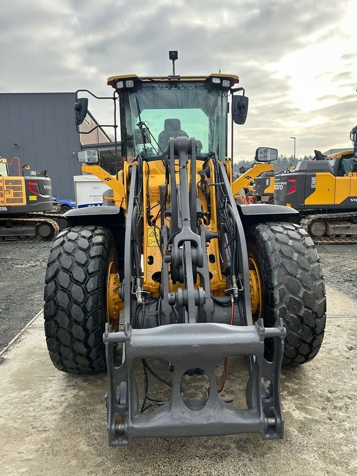 Volvo L 90 H - Kolesový nakladač: obrázok 2 Volvo L 90 H - Kolesový nakladač: obrázok 2