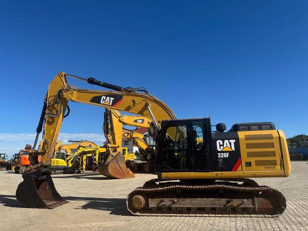 CAT 326 F LN - Pásové rýpadlo: obrázok 2 CAT 326 F LN - Pásové rýpadlo: obrázok 2