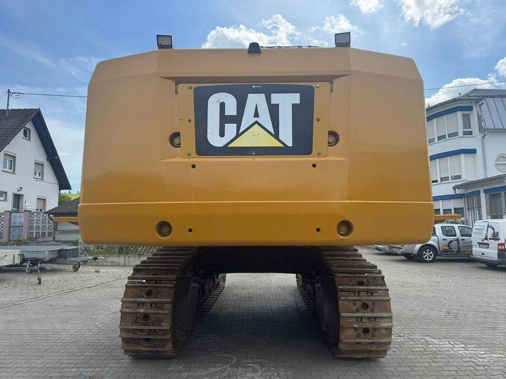 CAT 390 F L ME - Pásové rýpadlo: obrázok 4 CAT 390 F L ME - Pásové rýpadlo: obrázok 4