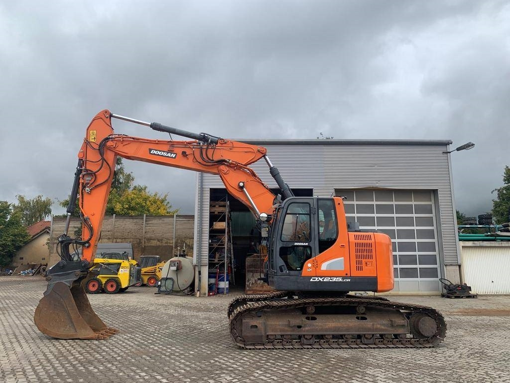 Doosan DX 235 LCR-5 - Pásové rýpadlo: obrázok 2 Doosan DX 235 LCR-5 - Pásové rýpadlo: obrázok 2