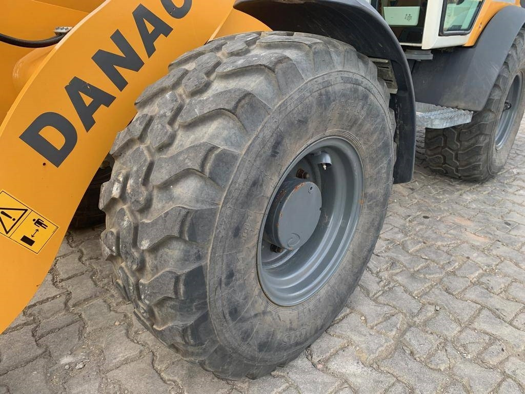 Kolesový nakladač Liebherr L506 Compact: obrázok 13