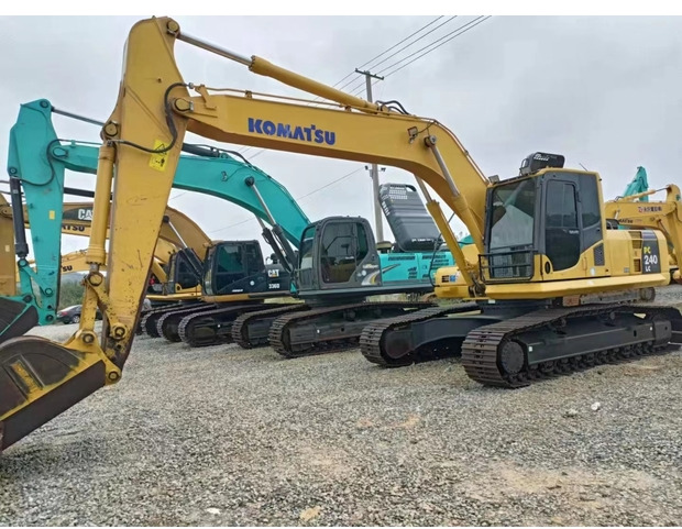 2021 Komatsu PC240-8 - Pásové rýpadlo: obrázok 2 2021 Komatsu PC240-8 - Pásové rýpadlo: obrázok 2