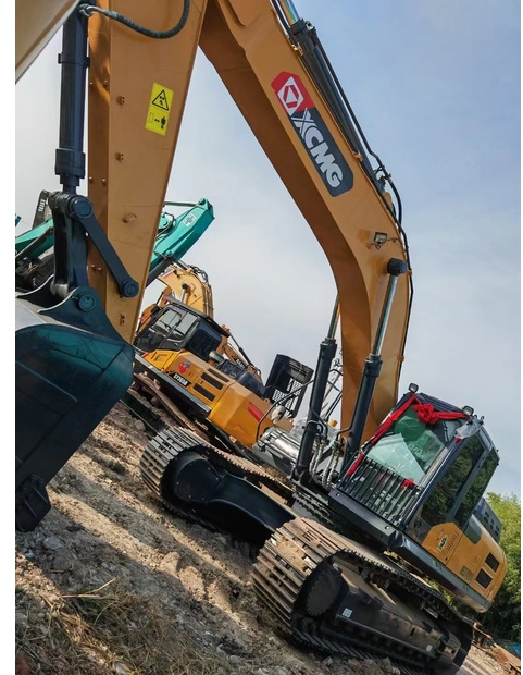 2021 XCMG XE370DA - Pásové rýpadlo: obrázok 4 2021 XCMG XE370DA - Pásové rýpadlo: obrázok 4
