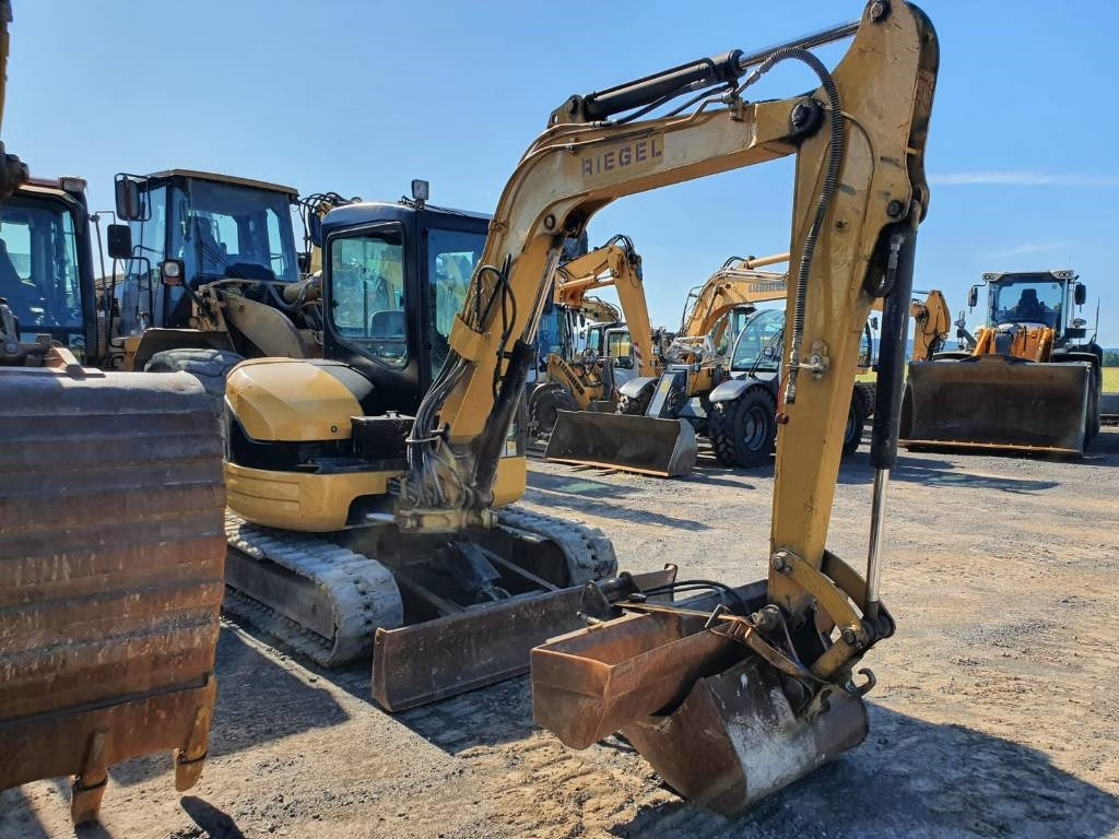 CAT 304CR - Pásové rýpadlo: obrázok 2 CAT 304CR - Pásové rýpadlo: obrázok 2