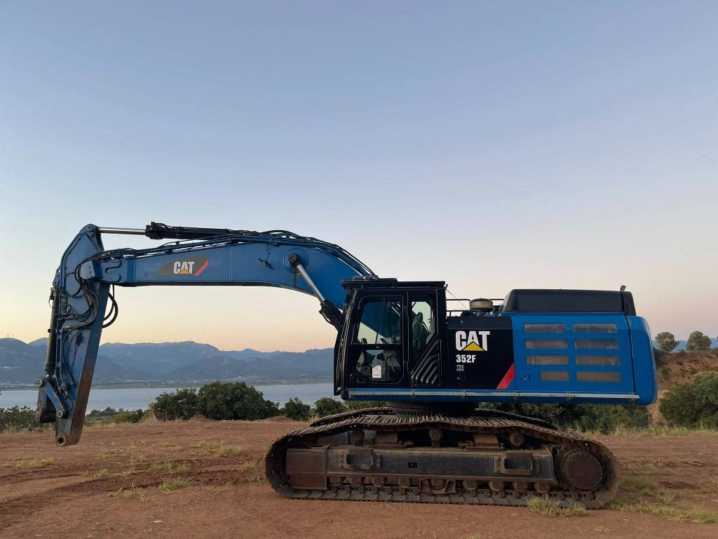 CAT 352 F XE - Pásové rýpadlo: obrázok 1 CAT 352 F XE - Pásové rýpadlo: obrázok 1