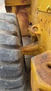 CAT 950C - Kolesový nakladač: obrázok 2 CAT 950C - Kolesový nakladač: obrázok 2