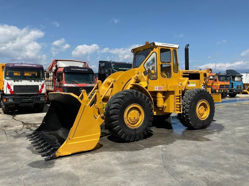 CAT 966C - Kolesový nakladač: obrázok 1 CAT 966C - Kolesový nakladač: obrázok 1