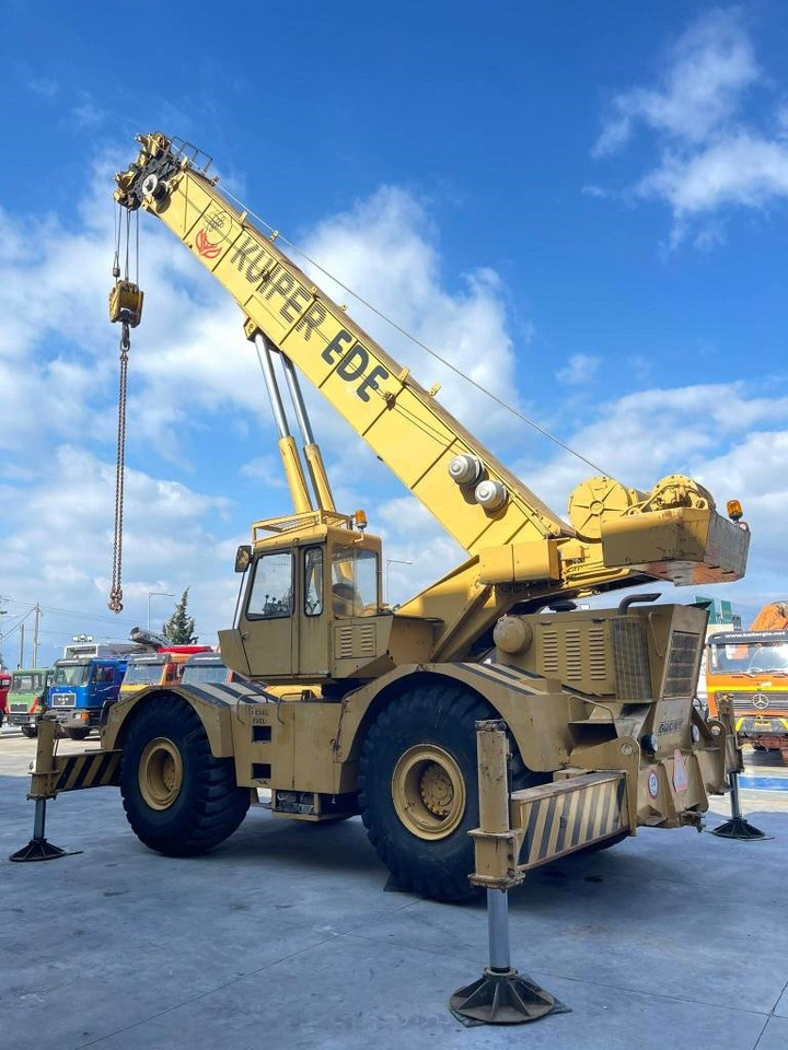 Grove RT75S - Autožeriav: obrázok 4 Grove RT75S - Autožeriav: obrázok 4