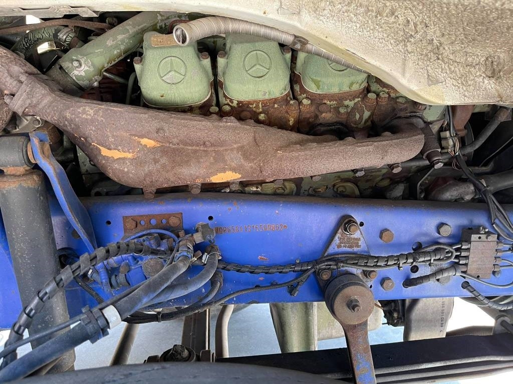 Chladirenské nákladné vozidlo Mercedes-Benz 2435L: obrázok 19