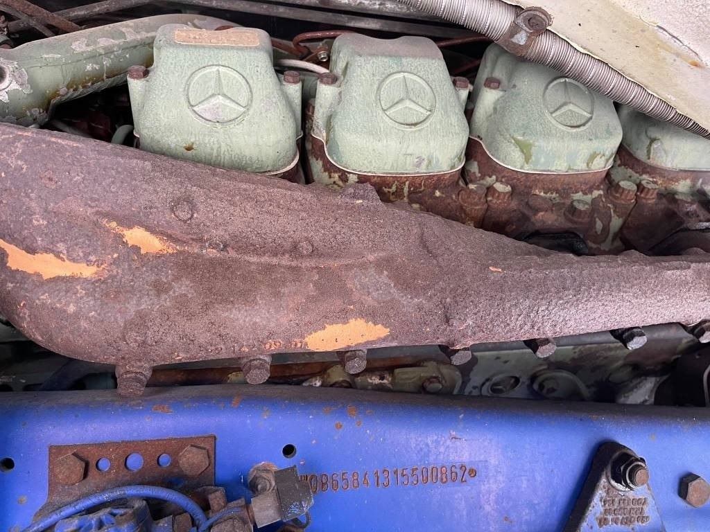 Chladirenské nákladné vozidlo Mercedes-Benz 2435L: obrázok 21