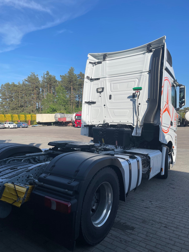 Mercedes 1848 - Ťahač: obrázok 4 Mercedes 1848 - Ťahač: obrázok 4