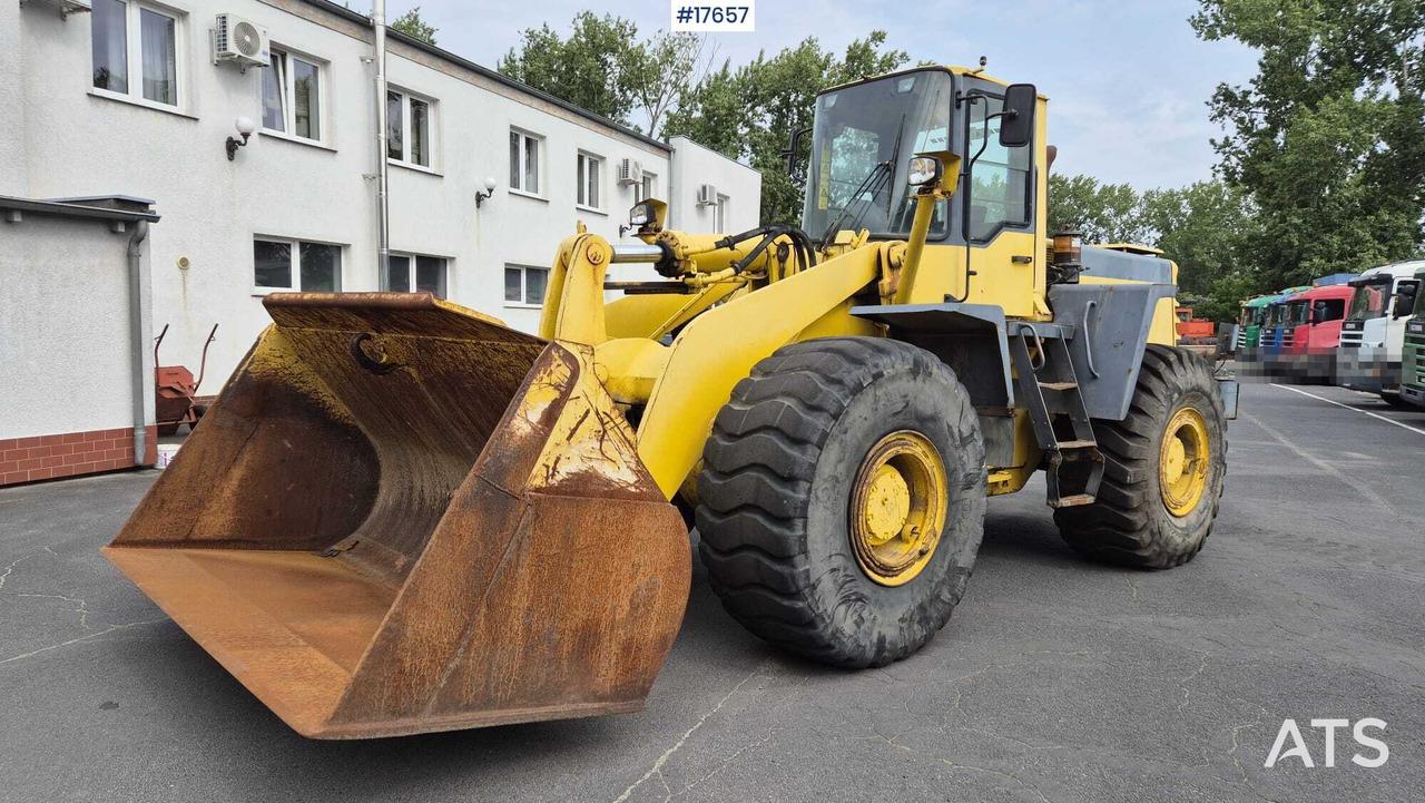 2000 Komatsu WA420-3H - Kolesový nakladač: obrázok 1 2000 Komatsu WA420-3H - Kolesový nakladač: obrázok 1