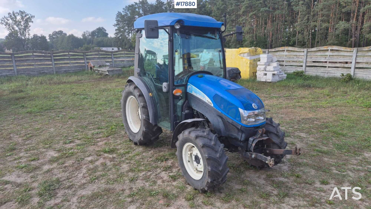 2011 New Holland T 3040 - Kompaktný traktor: obrázok 1 2011 New Holland T 3040 - Kompaktný traktor: obrázok 1