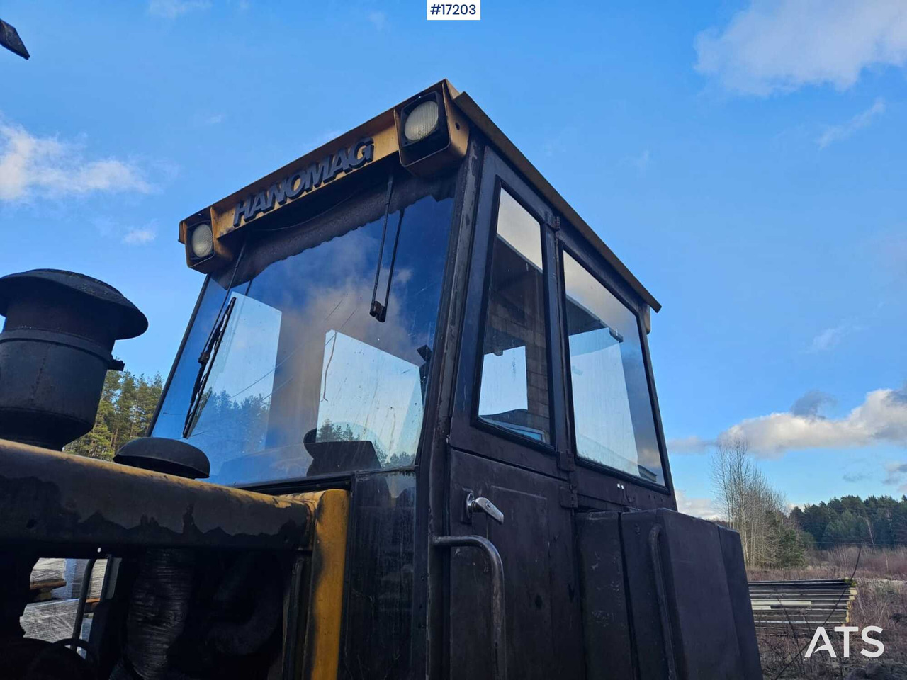 Bulldozer HANOMAG D700 C (1991) - Buldozér: obrázok 5 Bulldozer HANOMAG D700 C (1991) - Buldozér: obrázok 5