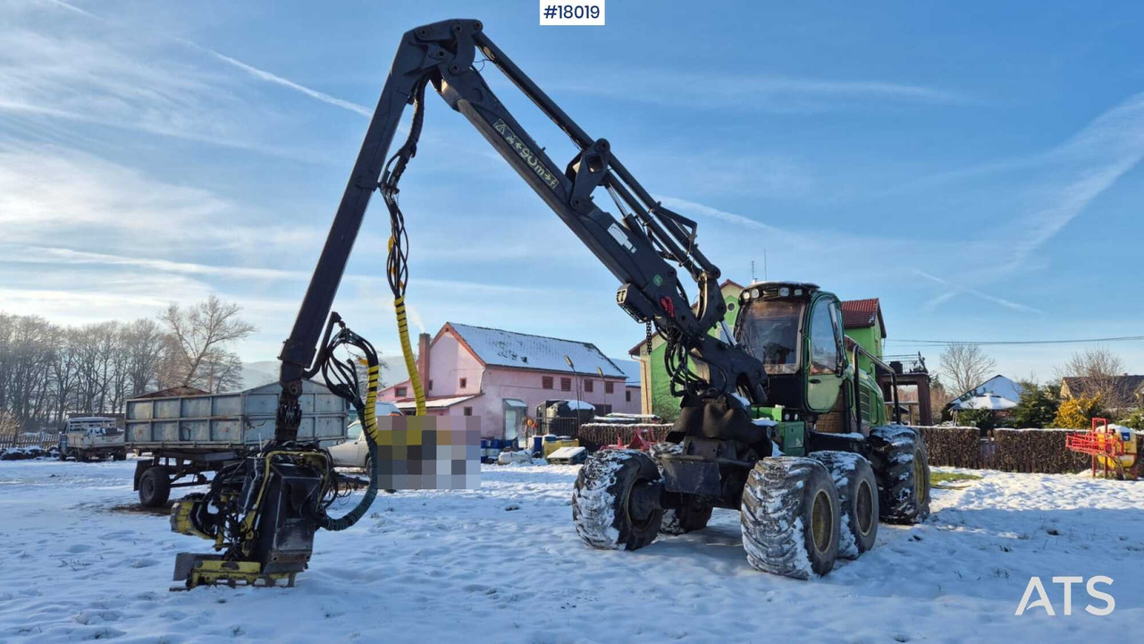 John Deere 1270E harvester (2009) - Lesnícky harvestor: obrázok 4 John Deere 1270E harvester (2009) - Lesnícky harvestor: obrázok 4