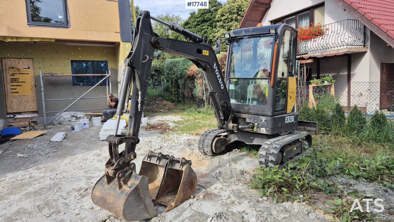 VOLVO ECR25D Mini Crawler Excavator (2021) - Mini rýpadlo: obrázok 3 VOLVO ECR25D Mini Crawler Excavator (2021) - Mini rýpadlo: obrázok 3