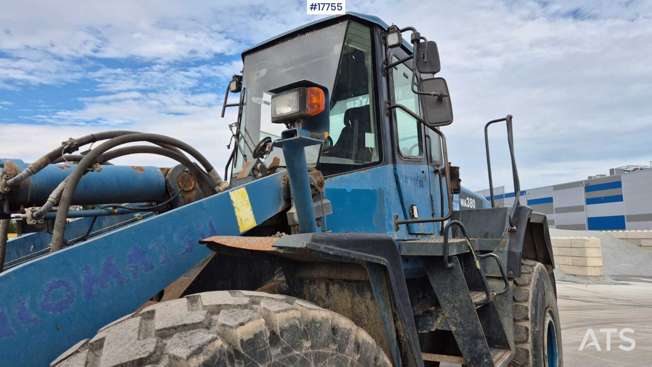 Kolesový nakladač Wheel loader KOMATSU WA380 5H (2002): obrázok 14