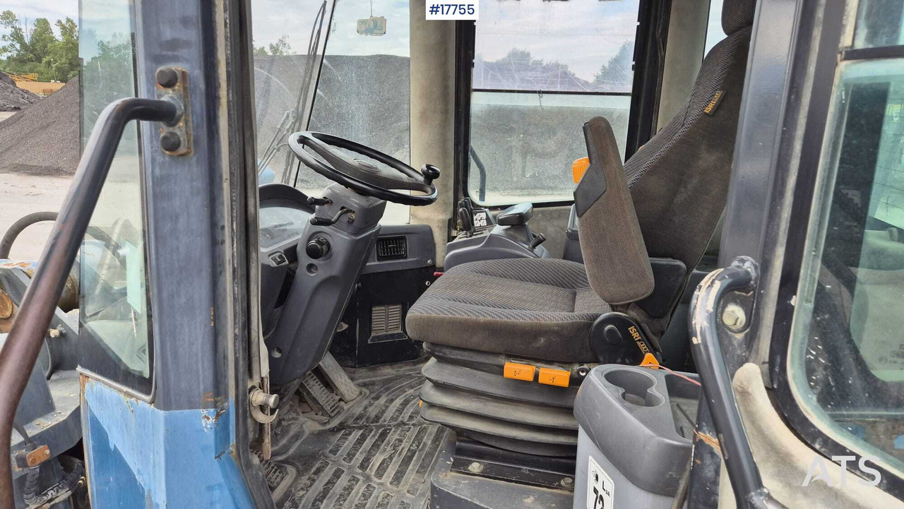 Kolesový nakladač Wheel loader KOMATSU WA380 5H (2002): obrázok 17