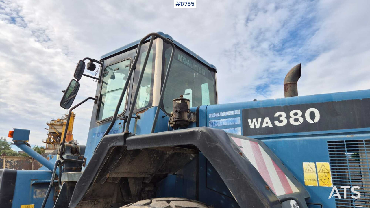 Kolesový nakladač Wheel loader KOMATSU WA380 5H (2002): obrázok 16