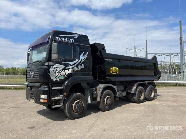 2006 MAN TGA41.430 8x8 Twin-Steer Sleeper T/A Dump Truck - Sklápač: obrázok 1 2006 MAN TGA41.430 8x8 Twin-Steer Sleeper T/A Dump Truck - Sklápač: obrázok 1