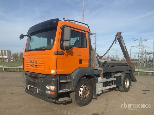 2007 MAN TGA18.360 4x2 Skip Loader Truck :Misc. Truck - Ramenový nosič kontajnerov: obrázok 2 2007 MAN TGA18.360 4x2 Skip Loader Truck :Misc. Truck - Ramenový nosič kontajnerov: obrázok 2