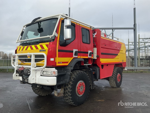 2008 Renault 410DXI CCFS 6000 4x4 Crew Cab Fire Truck - Hasičské vozidlo: obrázok 2 2008 Renault 410DXI CCFS 6000 4x4 Crew Cab Fire Truck - Hasičské vozidlo: obrázok 2