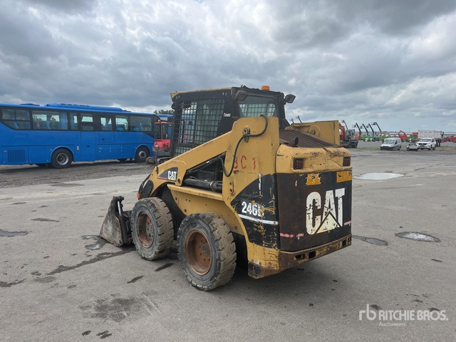 2012 Cat 246B (Inoperable) Skid Steer Loader - Šmykom riadený nakladač: obrázok 4 2012 Cat 246B (Inoperable) Skid Steer Loader - Šmykom riadený nakladač: obrázok 4