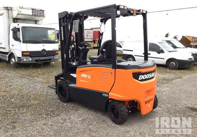 2023 Doosan B35X-7 PLUS 3500 kg Electric Forklift - Elektrický vysokozdvižný vozík: obrázok 3 2023 Doosan B35X-7 PLUS 3500 kg Electric Forklift - Elektrický vysokozdvižný vozík: obrázok 3