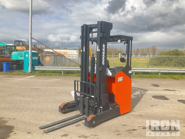 2024 Doosan BR16JW-9 MAST - FFT, MFH 6500, OAL (Unused) Reach Truck - Skladový zakladač: obrázok 2 2024 Doosan BR16JW-9 MAST - FFT, MFH 6500, OAL (Unused) Reach Truck - Skladový zakladač: obrázok 2