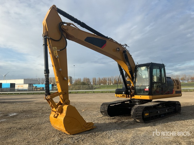 Cat 320D2 Mini Excavator: <6.6t - Mini rýpadlo: obrázok 3 Cat 320D2 Mini Excavator: <6.6t - Mini rýpadlo: obrázok 3