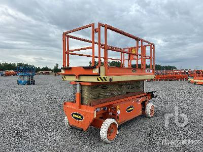 HOLLAND LIFT X-105EL16 Electric - Samohybná plošiny: obrázok 1 HOLLAND LIFT X-105EL16 Electric - Samohybná plošiny: obrázok 1